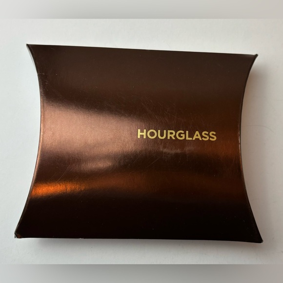 4-Piece Hourglass Travel Gift Set - 2 Face Primers + 2 Mascaras - NWT - Picture 4 of 9